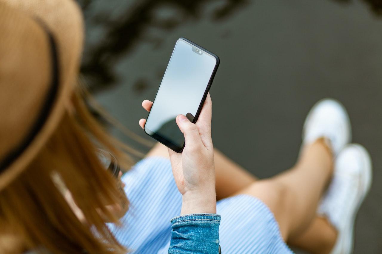 69 % des moins de 15 ans favorables à leur exclusion des réseaux sociaux