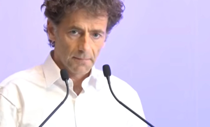 Ebola : Mayotte en première ligne face à la menace de propagation