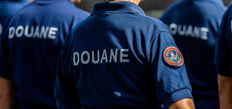 Produits CBD retirés dans des stations-service à La Réunion