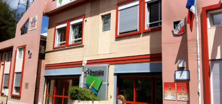 La Possession rejette le CFU 2025, bilan Miranville vivement contesté