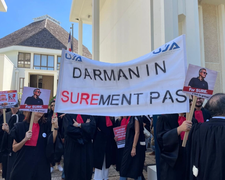 Saint-Denis : les avocats prolongent la grève jusqu'au 20 avril