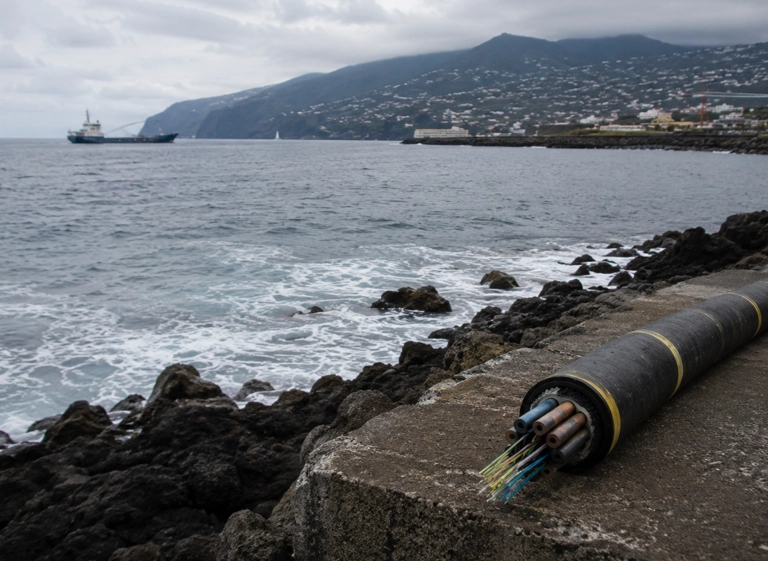 Câbles sous-marins : La Réunion épargnée par les tensions autour d'Ormuz
