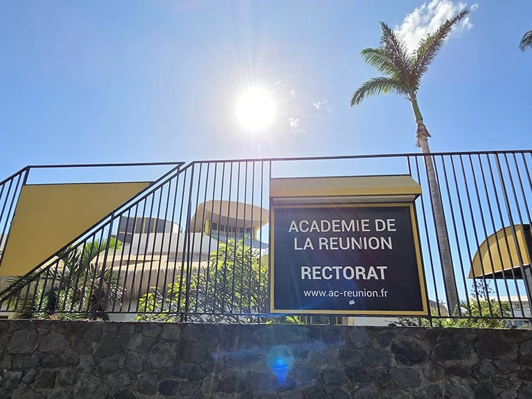 AED à La Réunion : rassemblement devant le rectorat le 2 juin