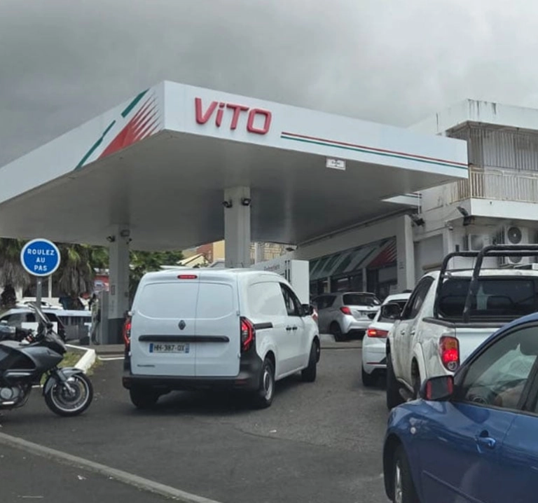Carburants à La Réunion : un recours fondé sur le droit européen rejeté pour vice de forme