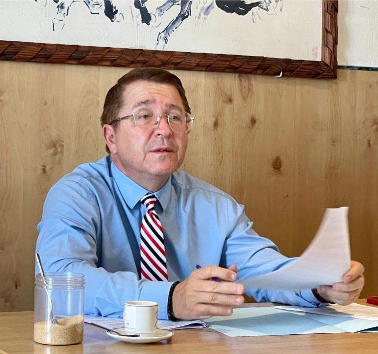 Le RN974 accuse Mélenchon de vouloir l'autonomie des outre-mer