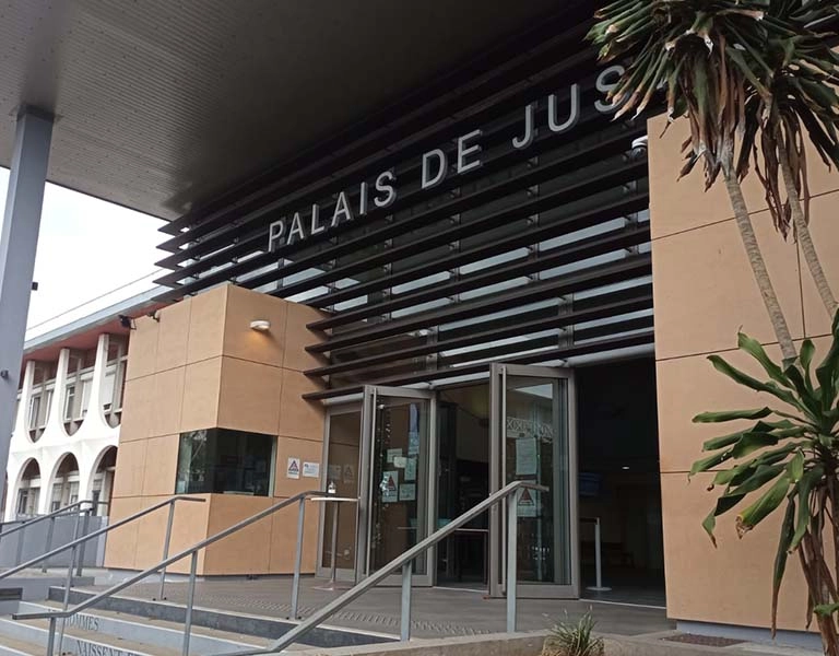 Chute d'un prémur de 8 tonnes à Saint-Pierre : cinq condamnés