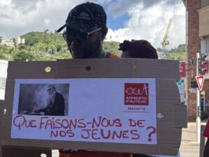 Grève aux Apprentis d'Auteuil contre la suppression de 40 postes