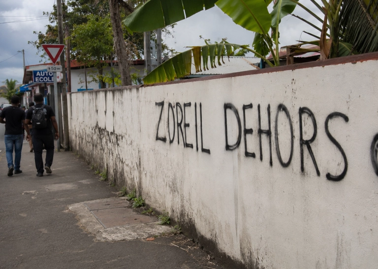 À La Réunion, le débat sur le « privilège zorèy » dépasse le maloya