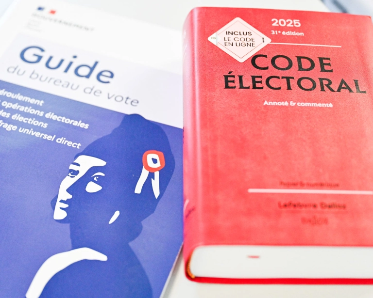 Municipales 2026 : l'IA s'invite dans les élections, La Réunion en alerte